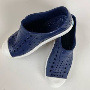 Native Big Kid Jefferson Style Shoes - Size 3 Regatta Blue